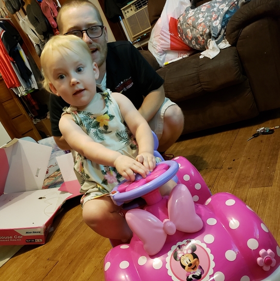 Meet your Posher, Lila - Picture 2 of 8